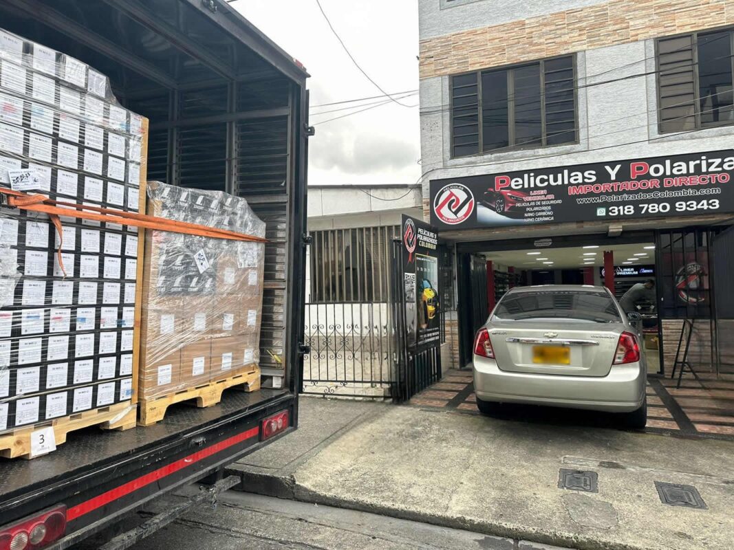 Importadores y distribuidores directos de Polarizados Nanocerámica y Películas de Seguridad en Colombia